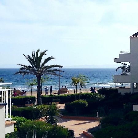Residencia Platja De Roses Apartment Екстериор снимка