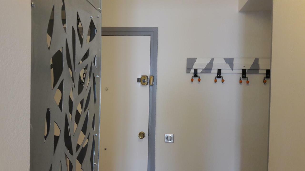 Residencia Platja De Roses Apartment Екстериор снимка