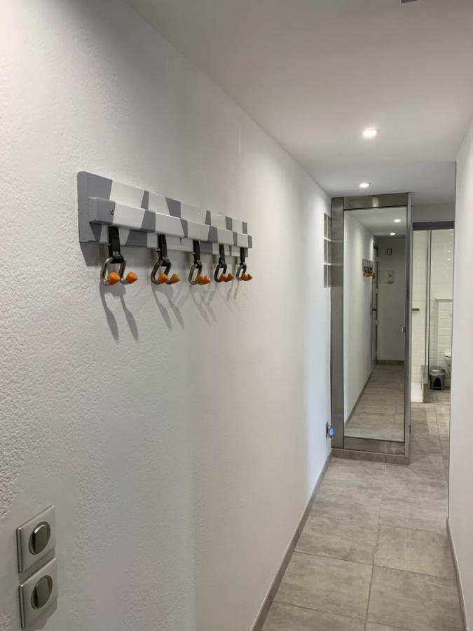 Residencia Platja De Roses Apartment Екстериор снимка