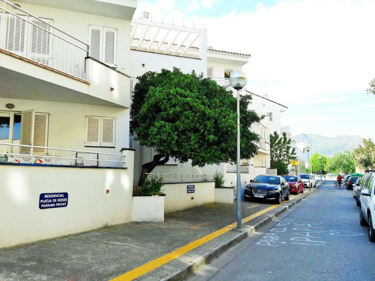 Residencia Platja De Roses Apartment Екстериор снимка